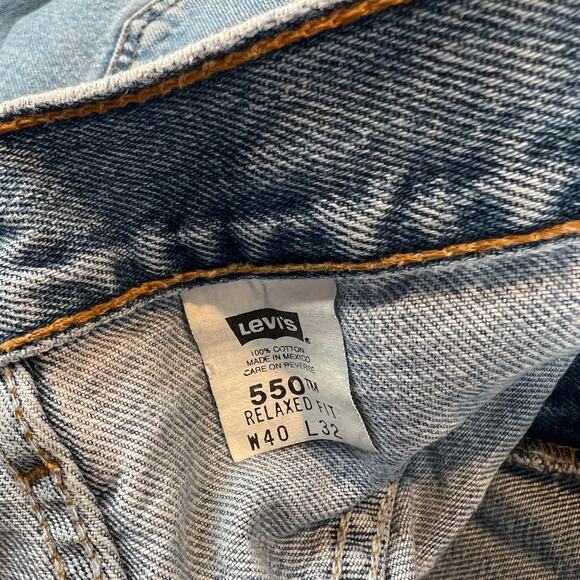 VTG Levis 550 Jeans Mens 40x32 Blue Regular Straight Mid Rise Medium Wash Denim - Picture 2 of 14